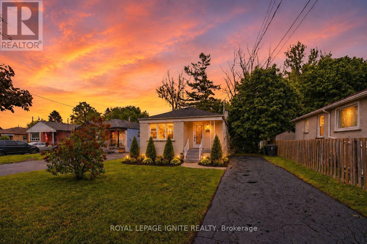 89 DARLINGSIDE DRIVE