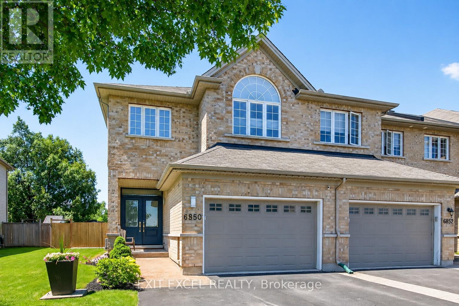 Photo 1 of 50 — 6850 BREANNA CARDILL STREET, Ottawa, ON K4P0C1