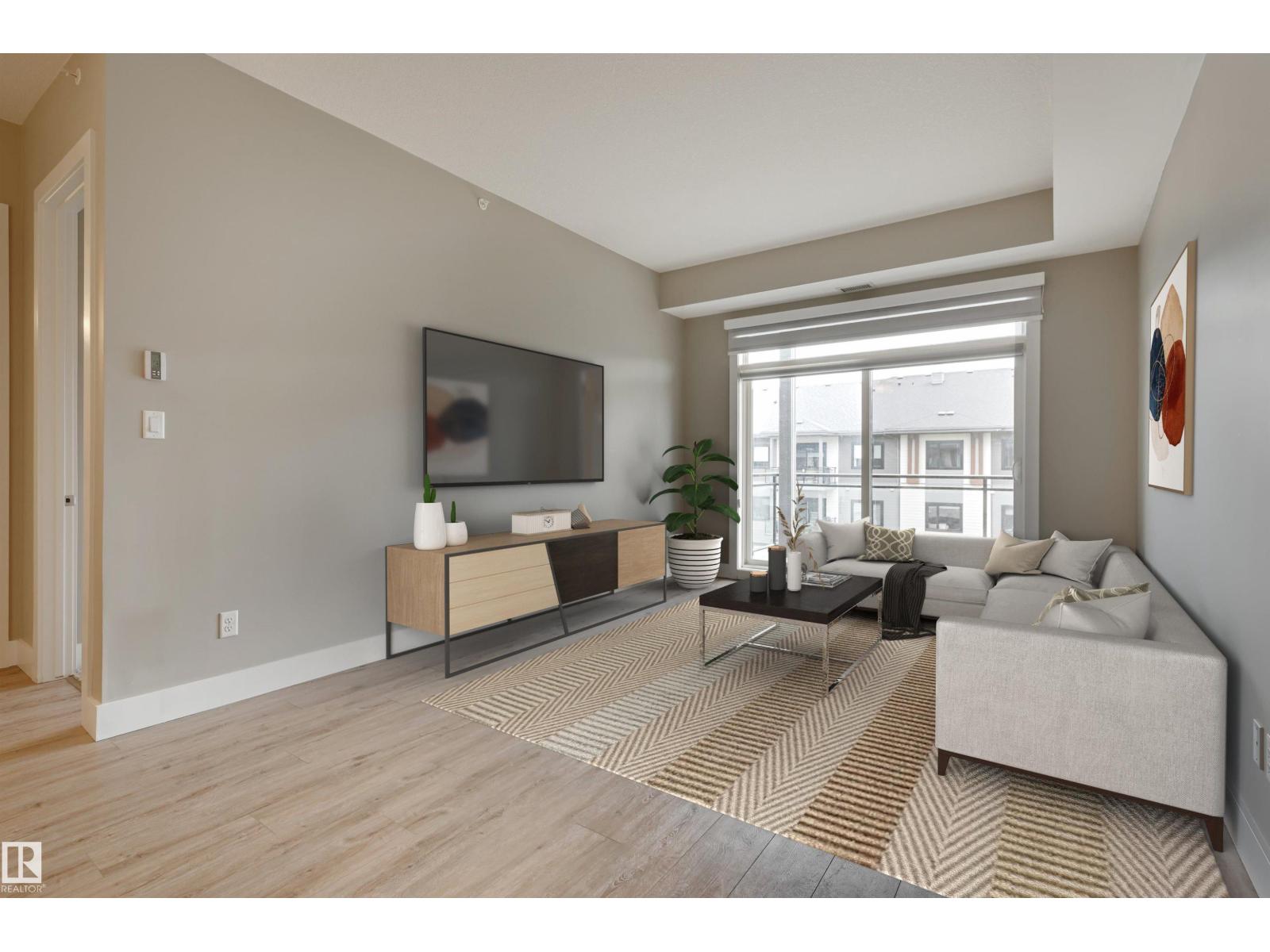 #406 528 Griesbach PR NW