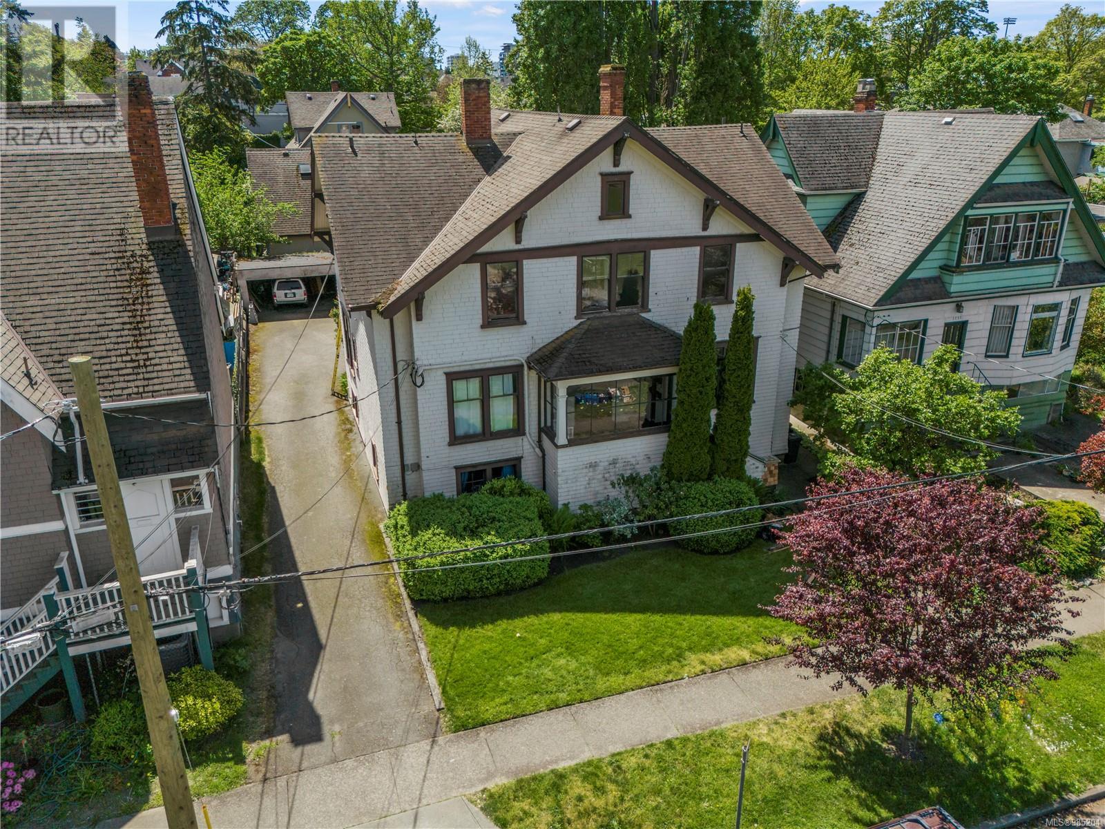 1157 Princess Ave