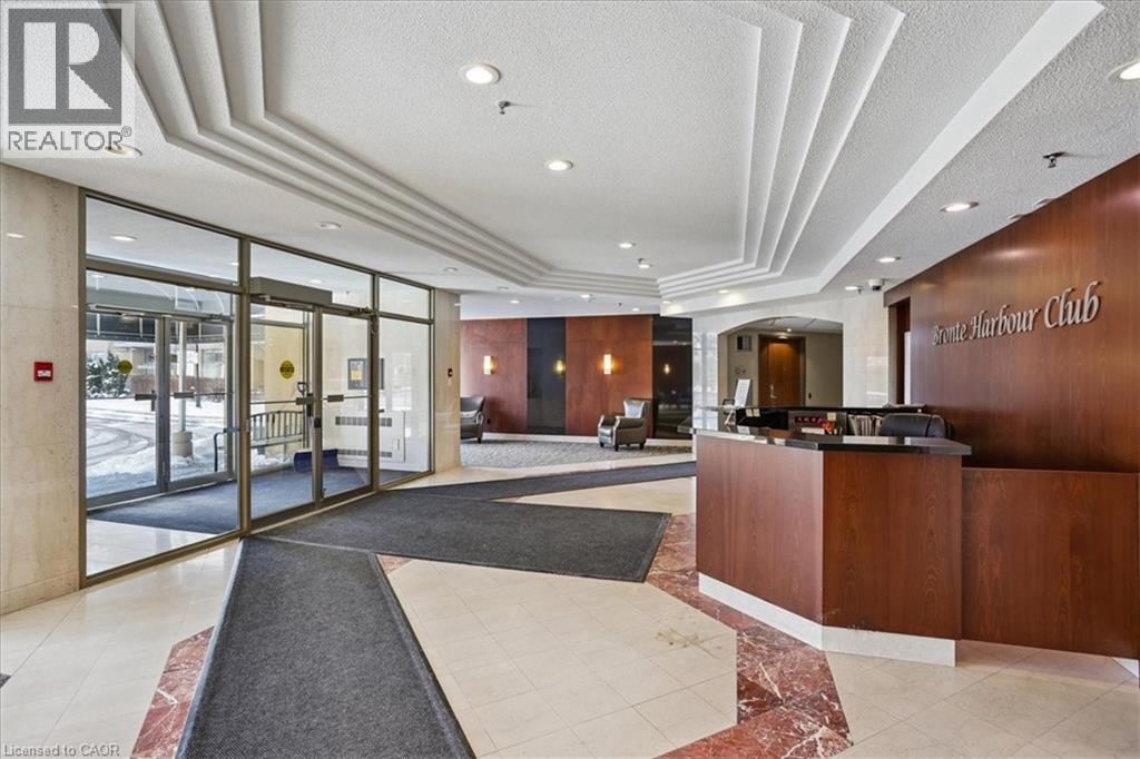 2511 LAKESHORE Road W Unit# 317