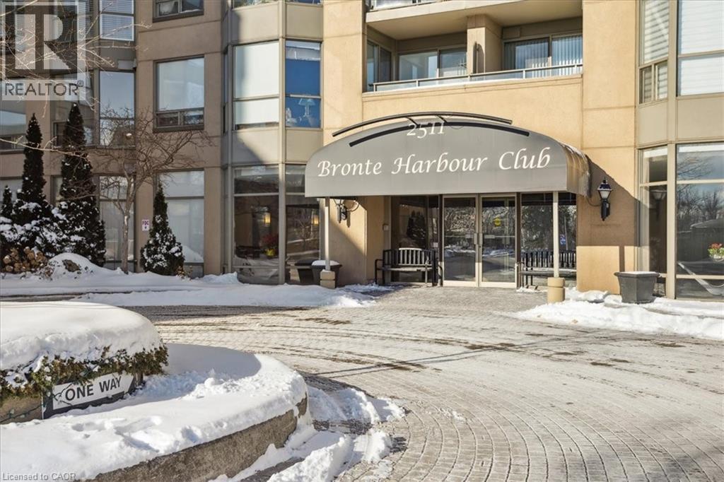 2511 LAKESHORE Road W Unit# 317