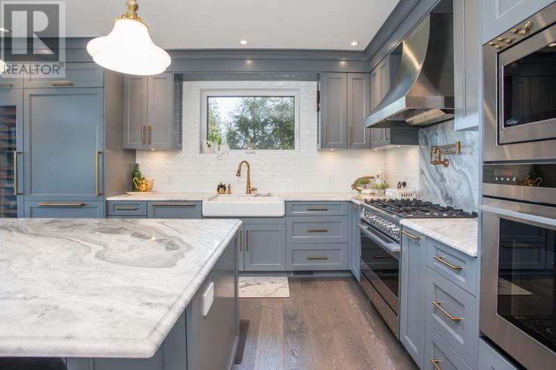 1812 CARDINAL CRESCENT