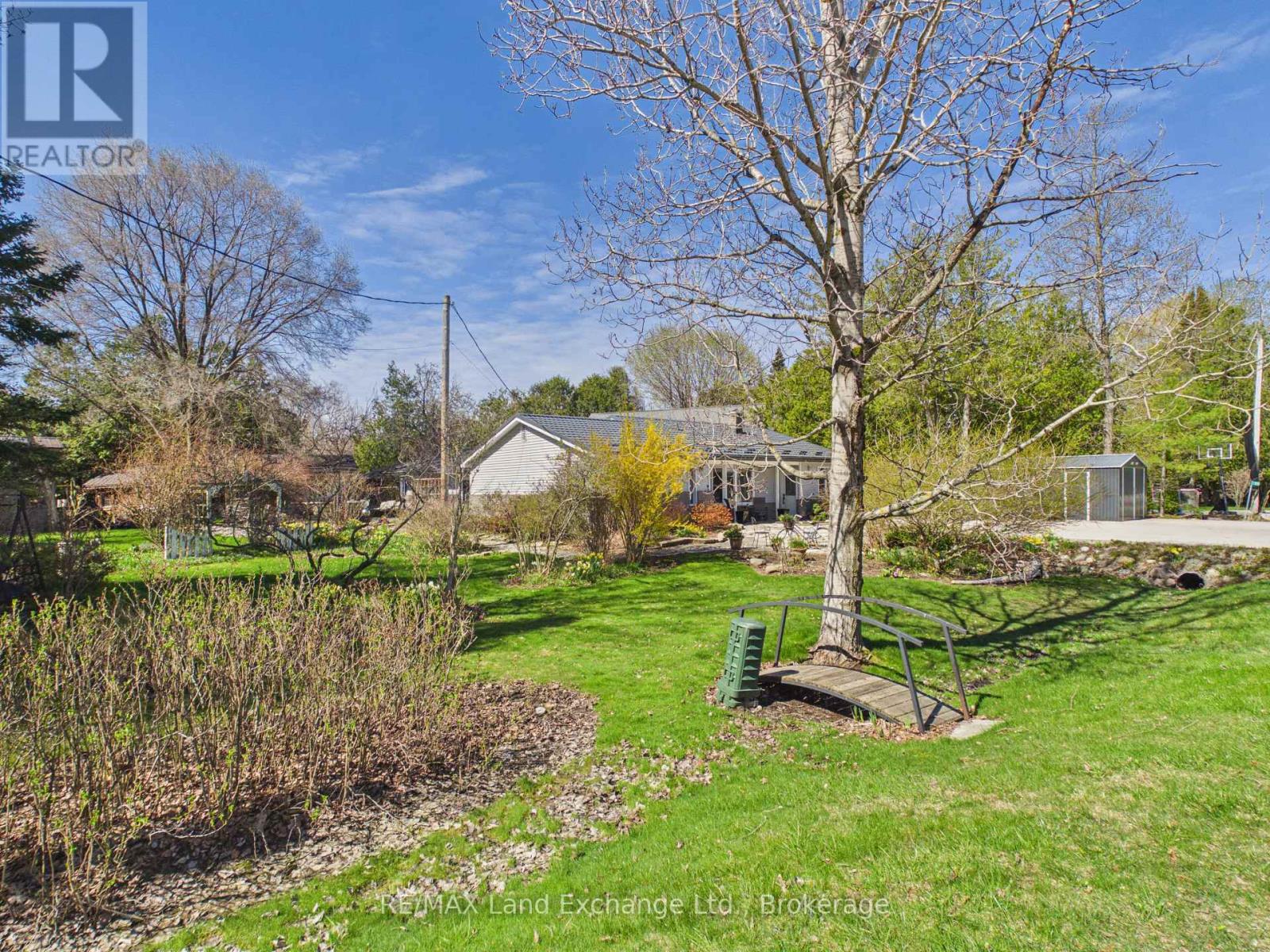 15 NORTH CEDAR LANE
