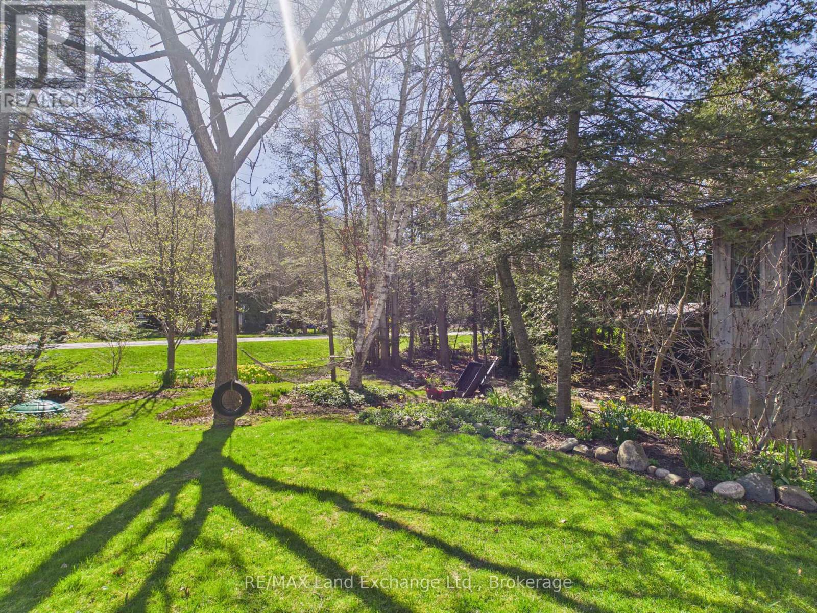 15 NORTH CEDAR LANE