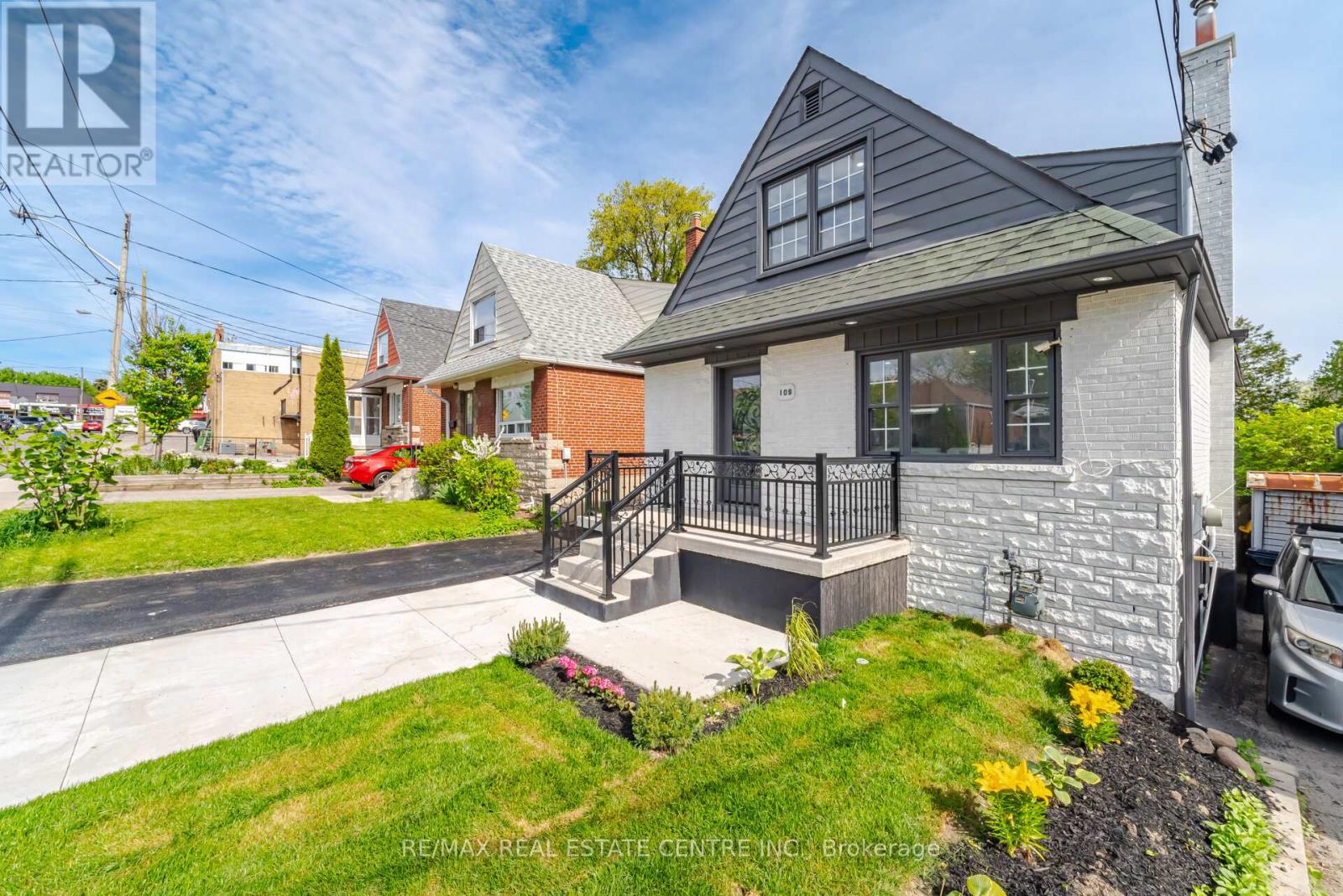 109 GLENCREST BOULEVARD