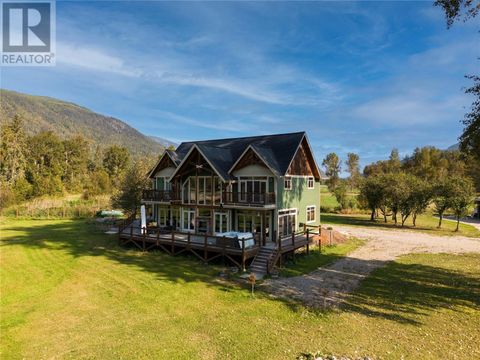 2388 Lawrence Road Lumby BC V0E2G6