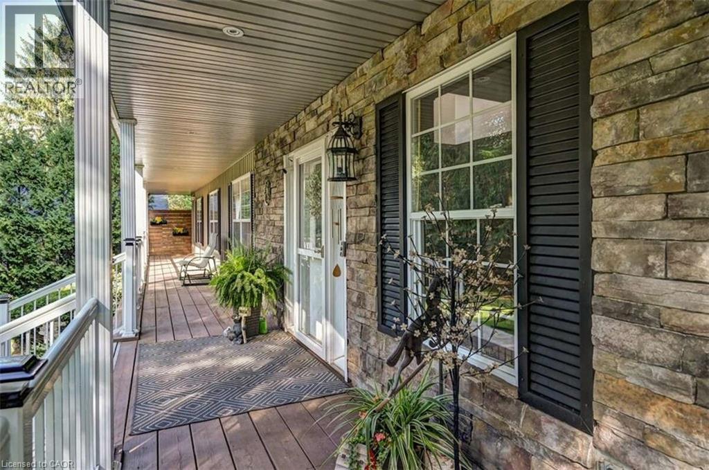 527 RIVER Road