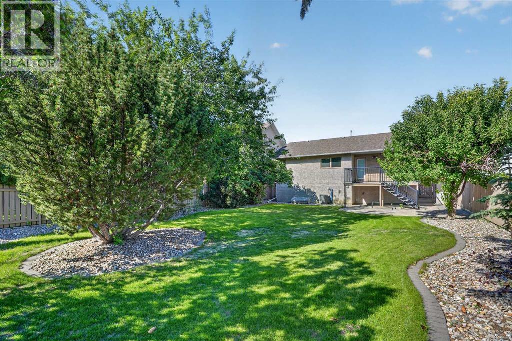 50 Sherwood Crescent W