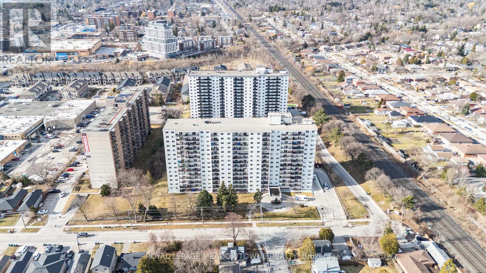 PH #8 - 1100 CAVEN STREET