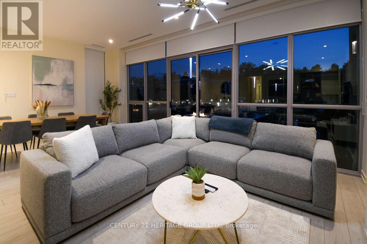 3746 FERRETTI COURT