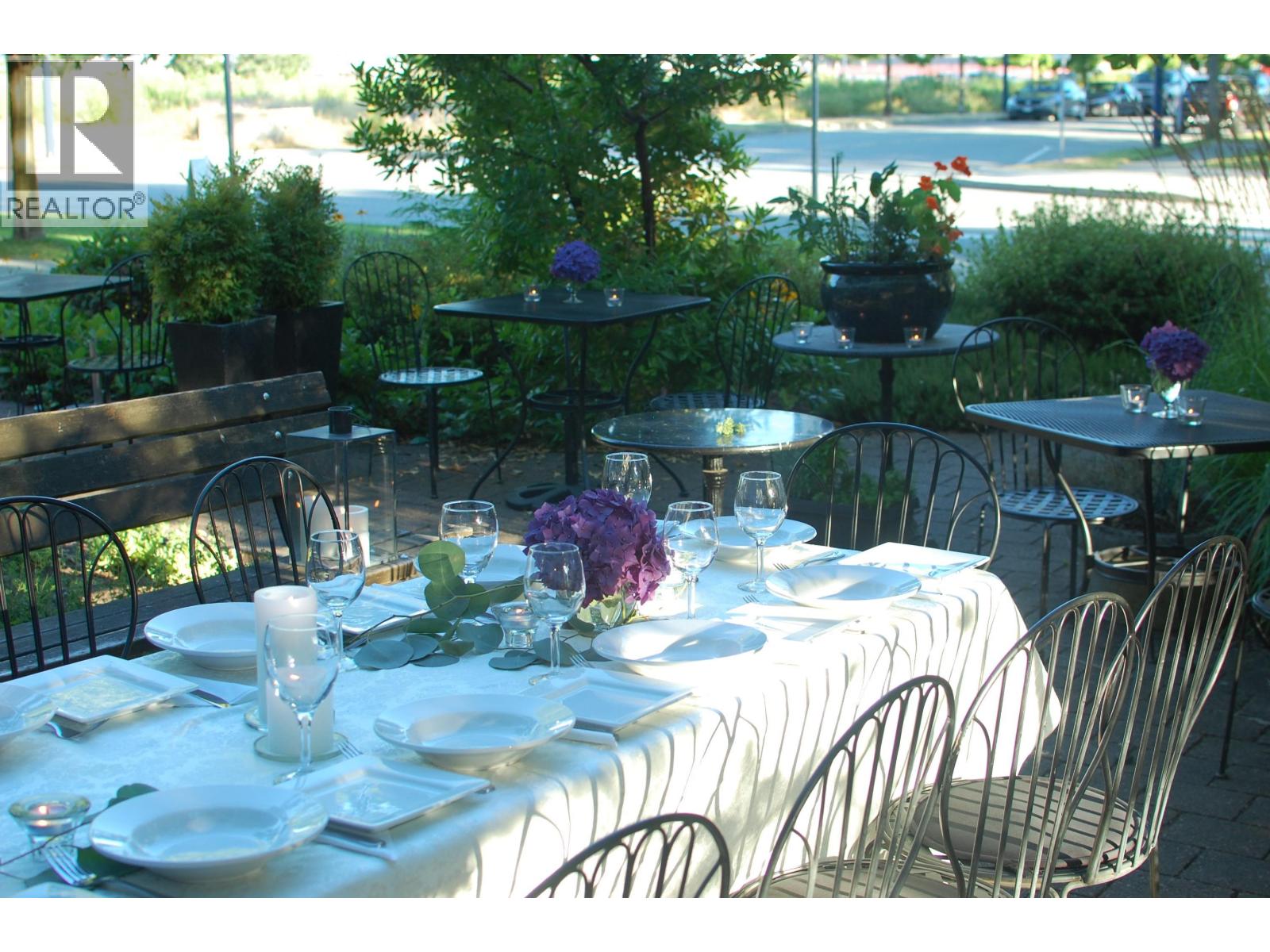 850 HARBOURSIDE DRIVE