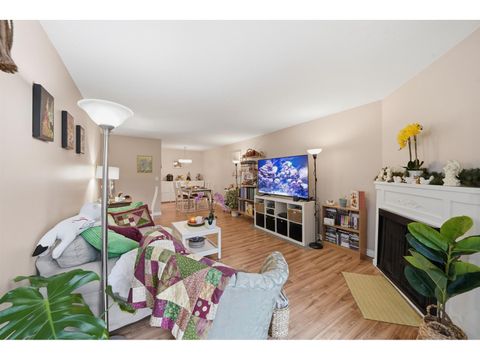 311 9682 134 STREET Surrey BC V3T5L6