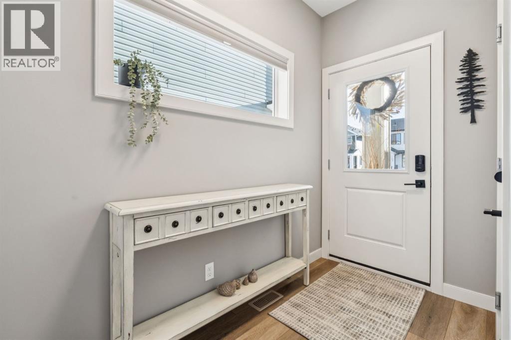 196 Emberside Hollow