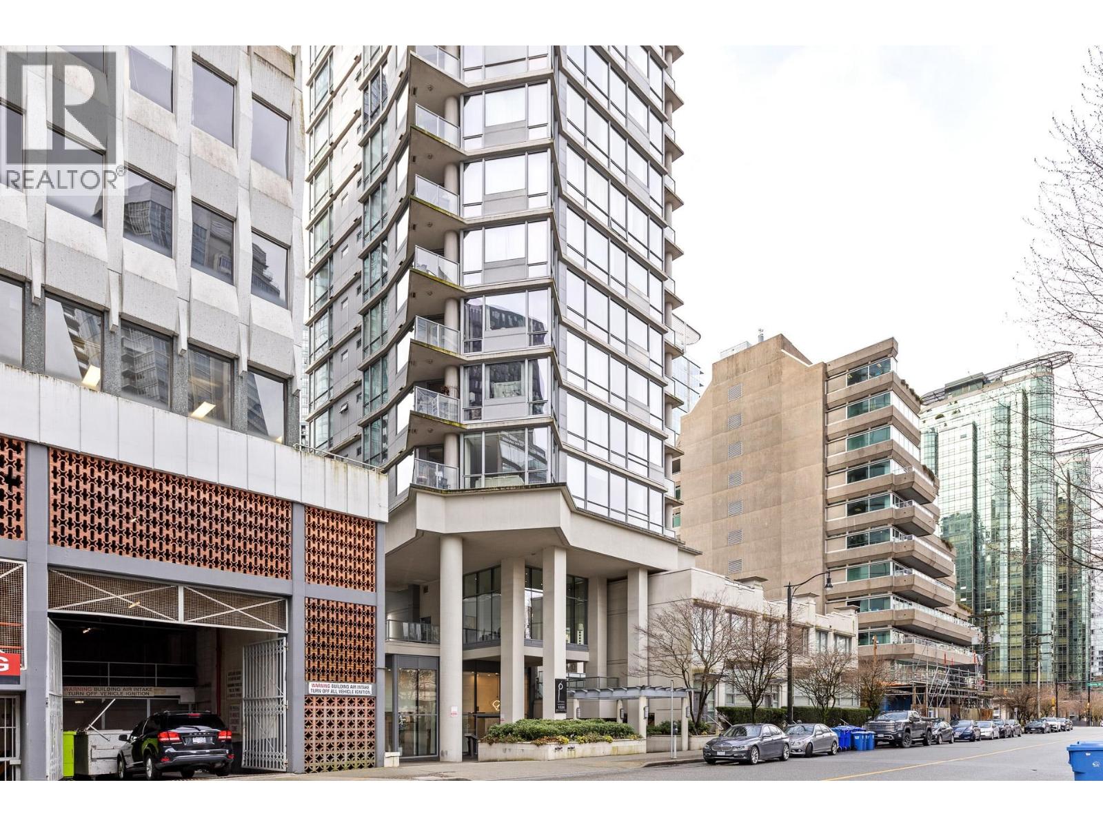 1401 1228 W HASTINGS STREET