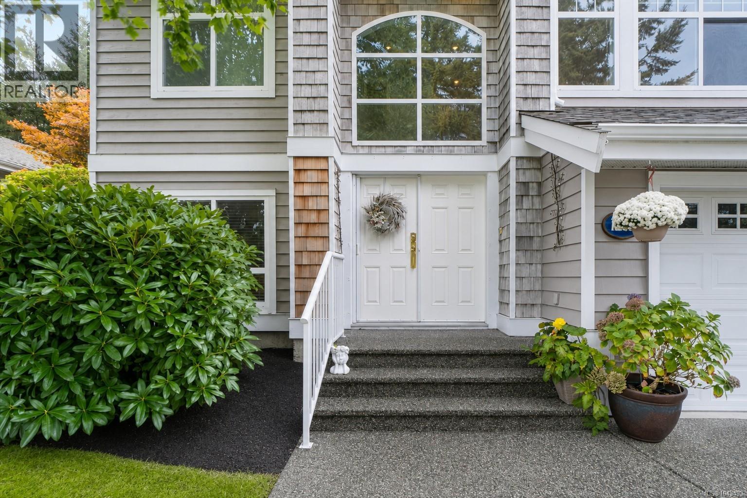 1266 Saturna Dr