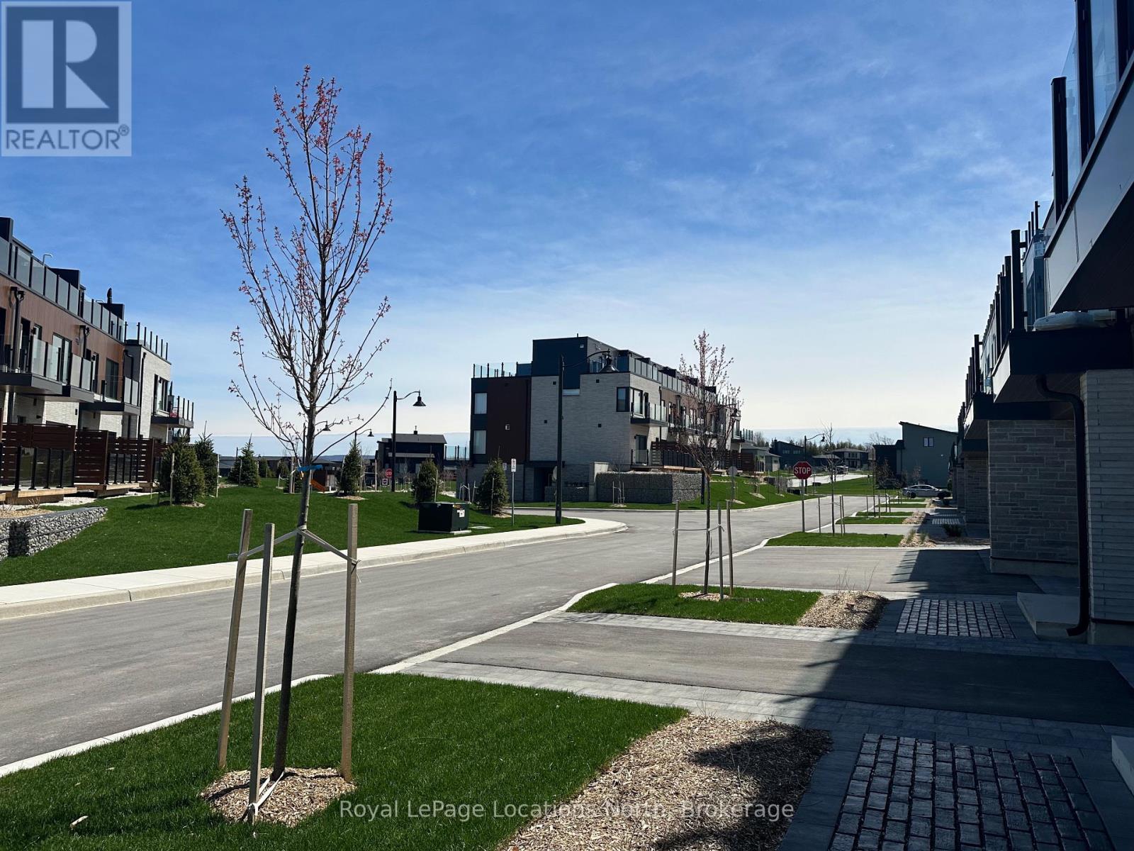 18 - 117 SLADDEN COURT