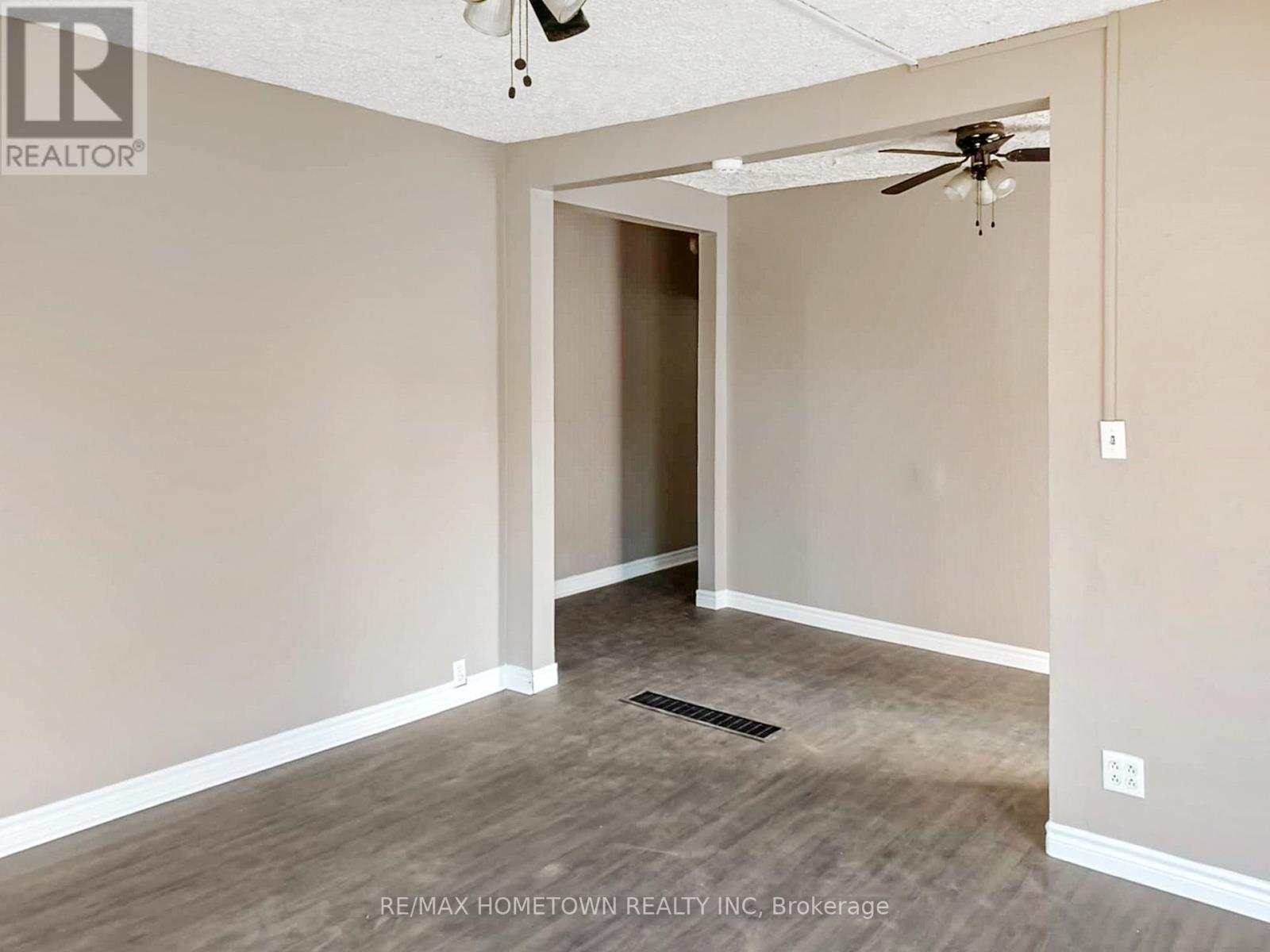5 ROBINSON AVENUE