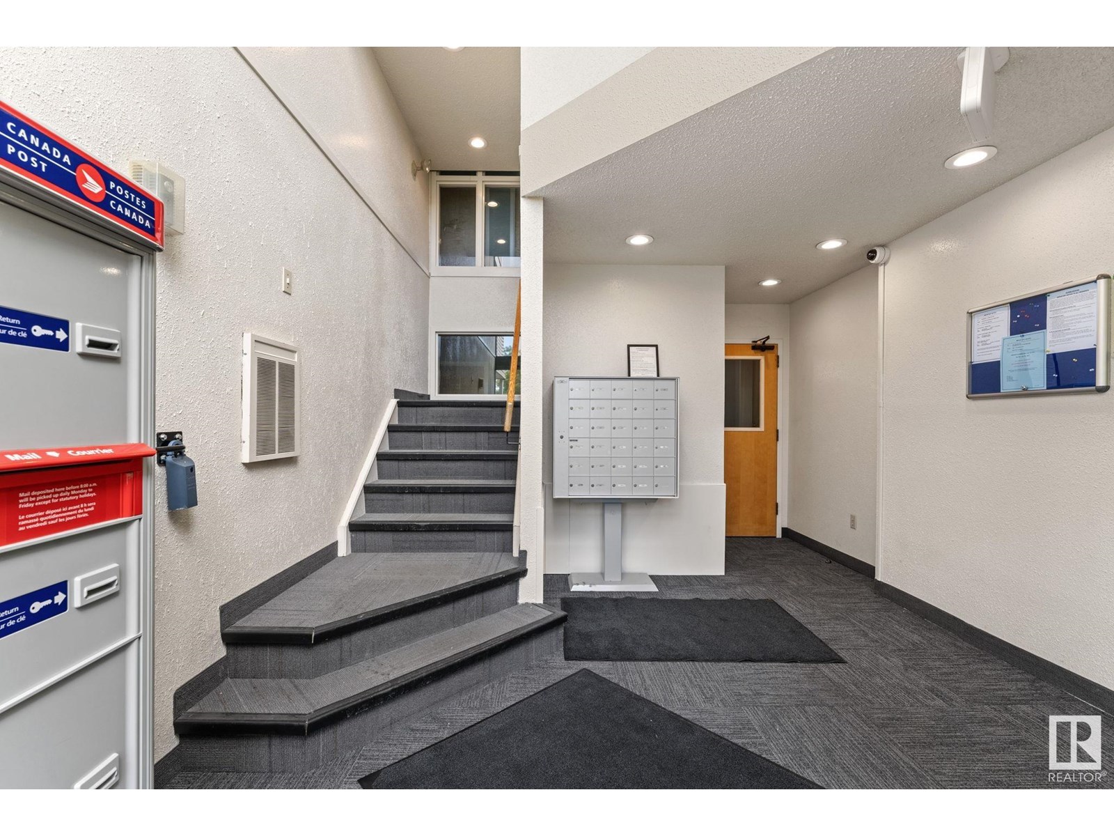 #108 60 ALPINE PL
