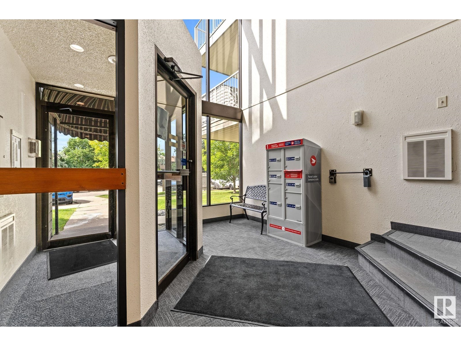 #108 60 ALPINE PL
