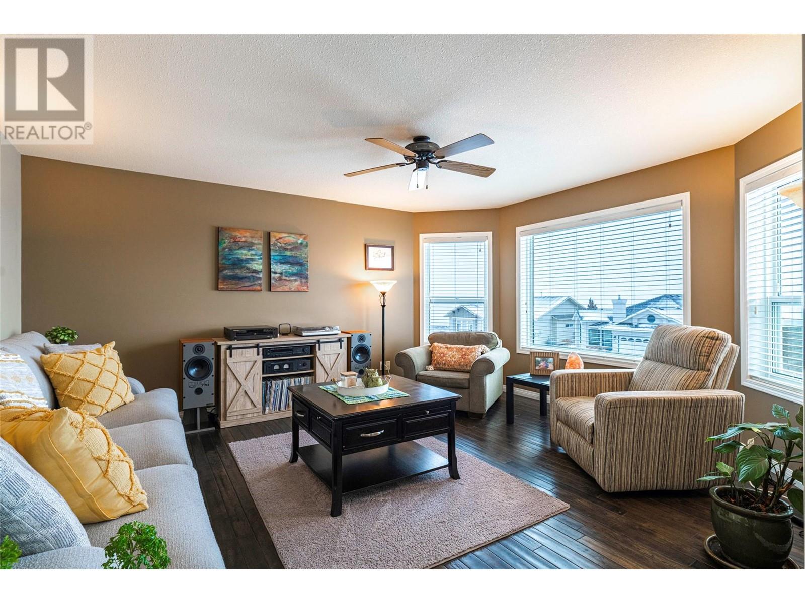 6769 Foothills Drive