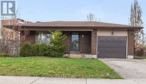 42 TUPPER CRESCENT Kitchener ON N2B2X9