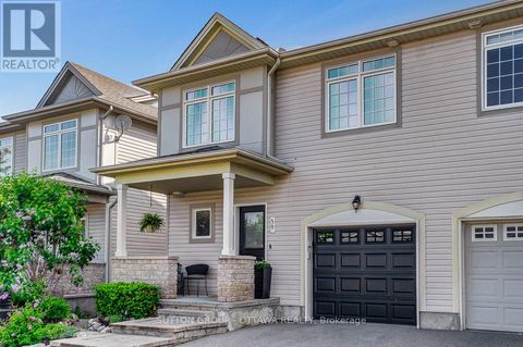 59 VILLAGE WALK PRIVATE Ottawa ON K4M1L1