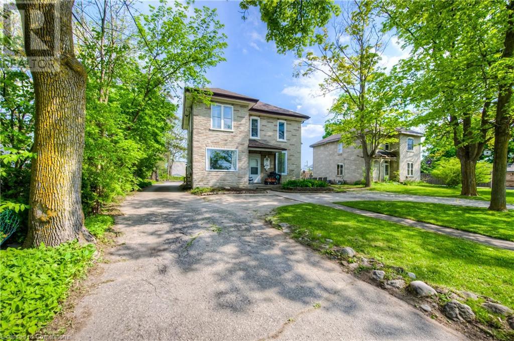 332 QUEEN Street W