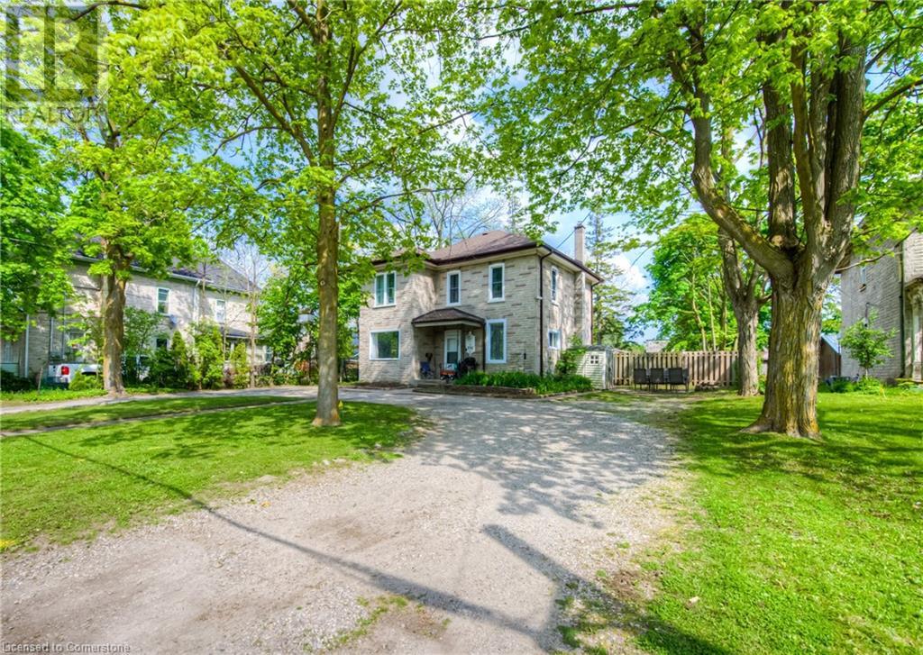 332 QUEEN Street W