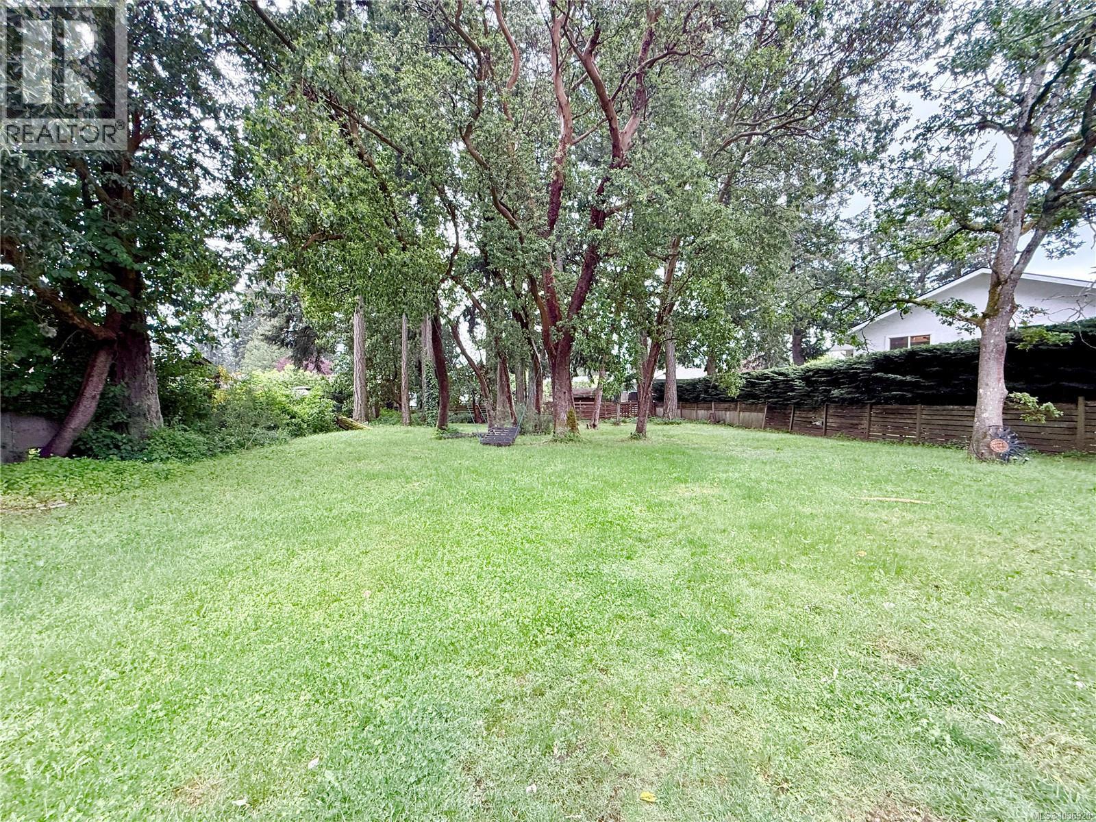 2321 Sooke Rd