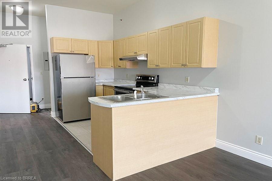 150 COLBORNE Street Unit# 403