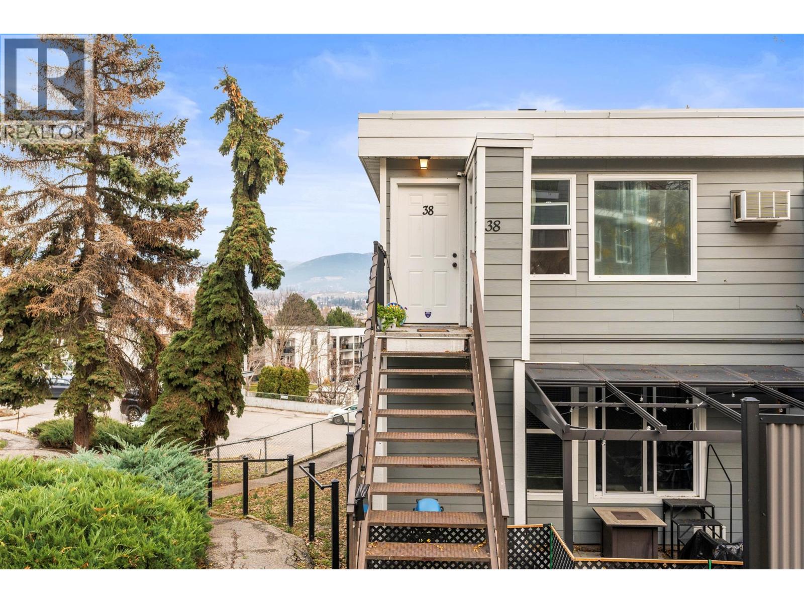 3800 40 Avenue Unit# 38