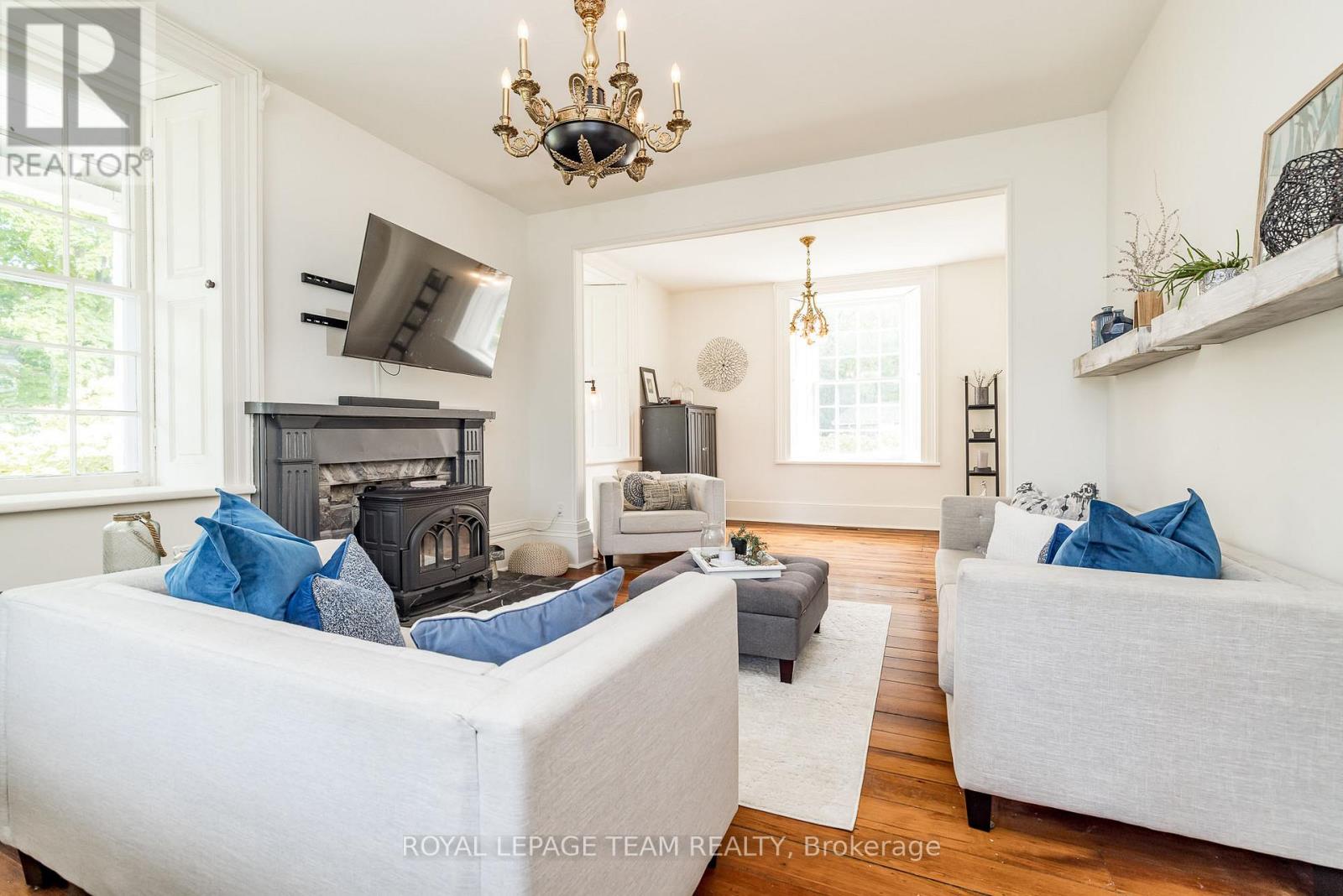 492 RIVER ROAD