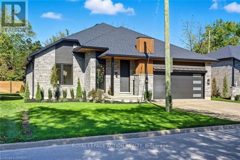 141 PARKSIDE DRIVE Brantford ON N3T0S9