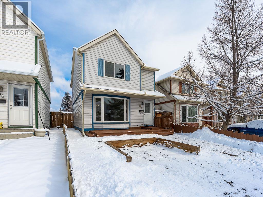 84 Queen Anne Close SE