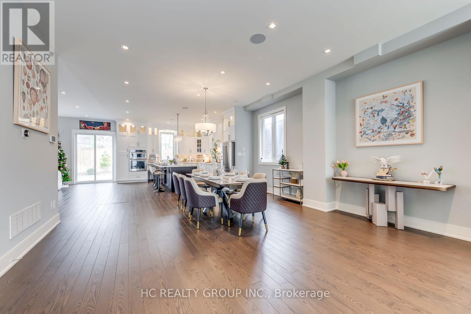 18 ASH CRESCENT