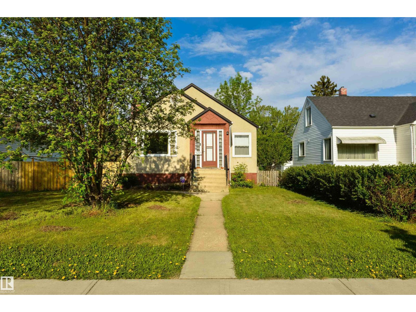 11240 102 ST NW