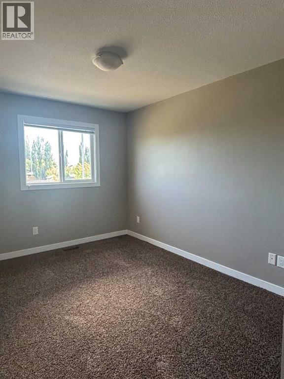 6, 205 Silkstone Road W