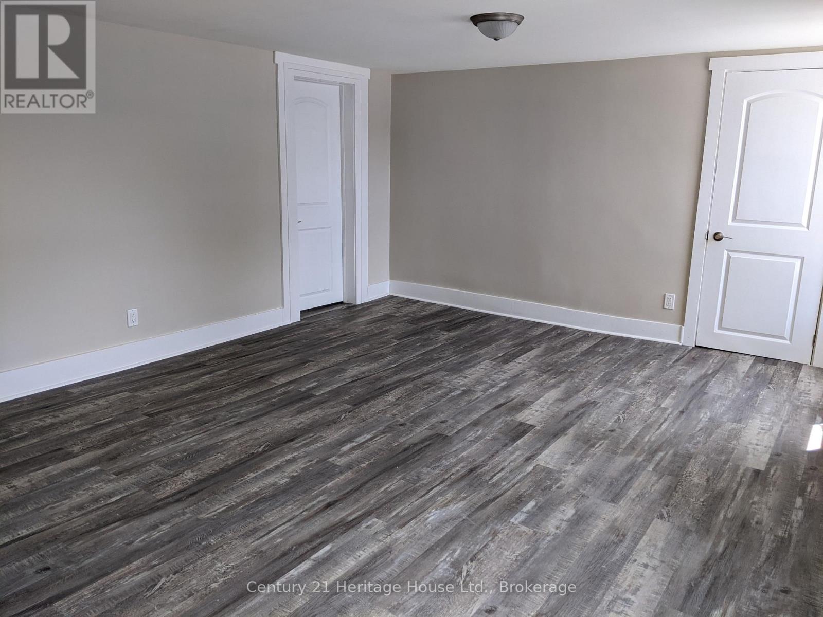 50 GODERICH STREET E