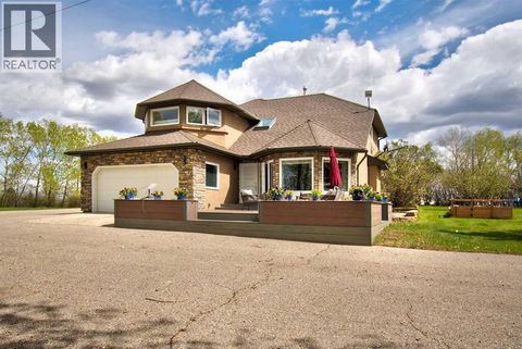 271196 Range Road 13 NW Airdrie AB T4B0B8