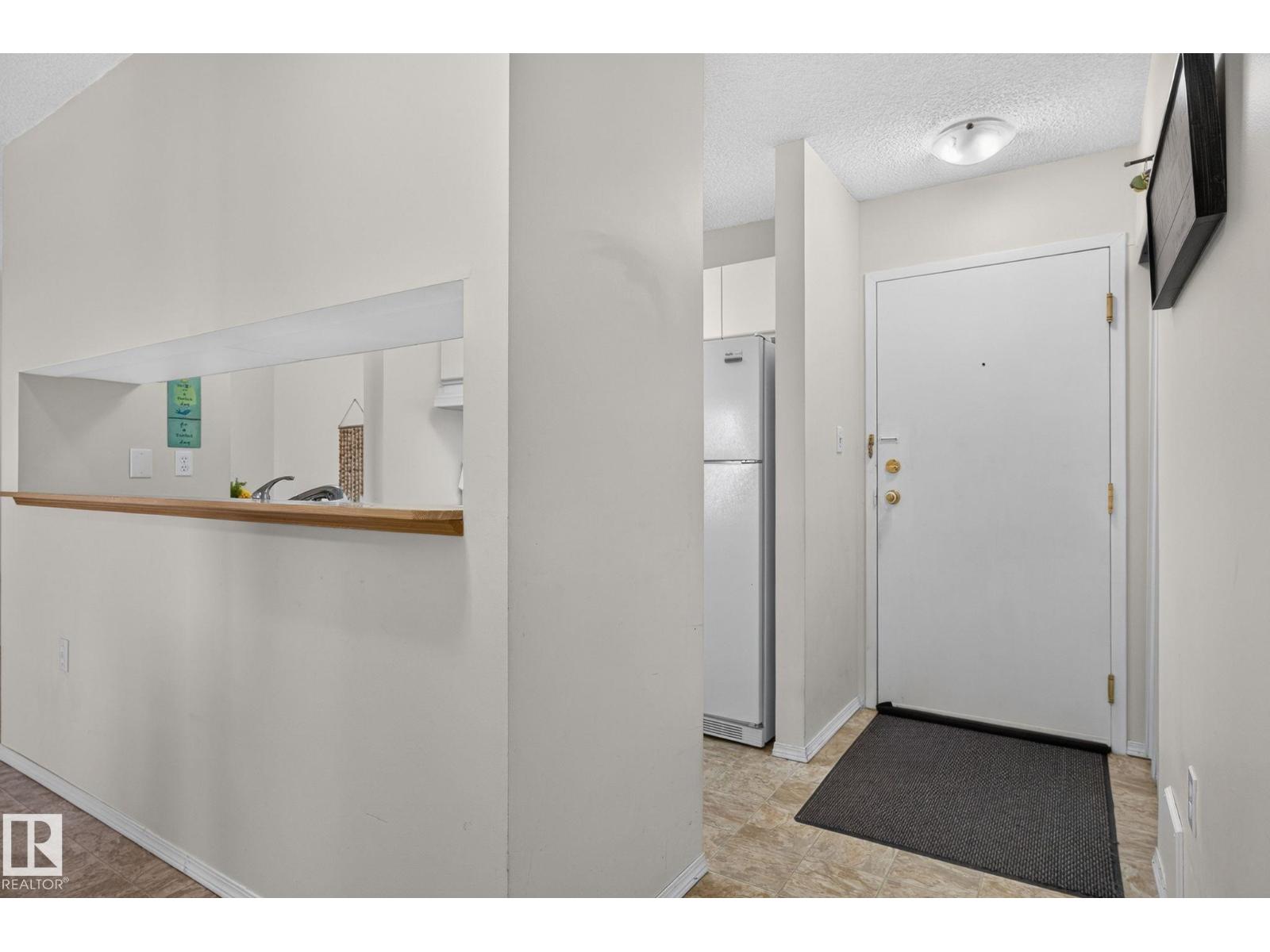 #414 10636 120 ST NW