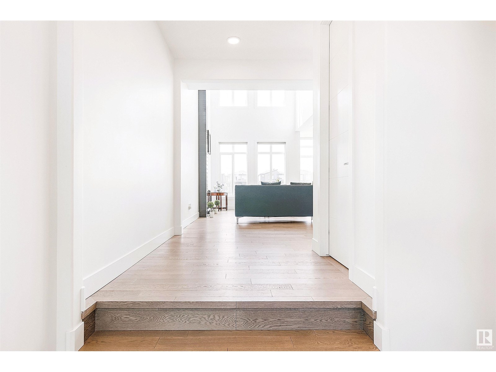6059 KING LANDING SW
