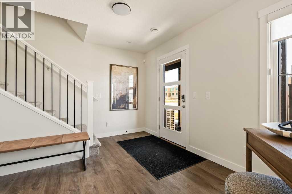 1201, 60 Howse Lane NE