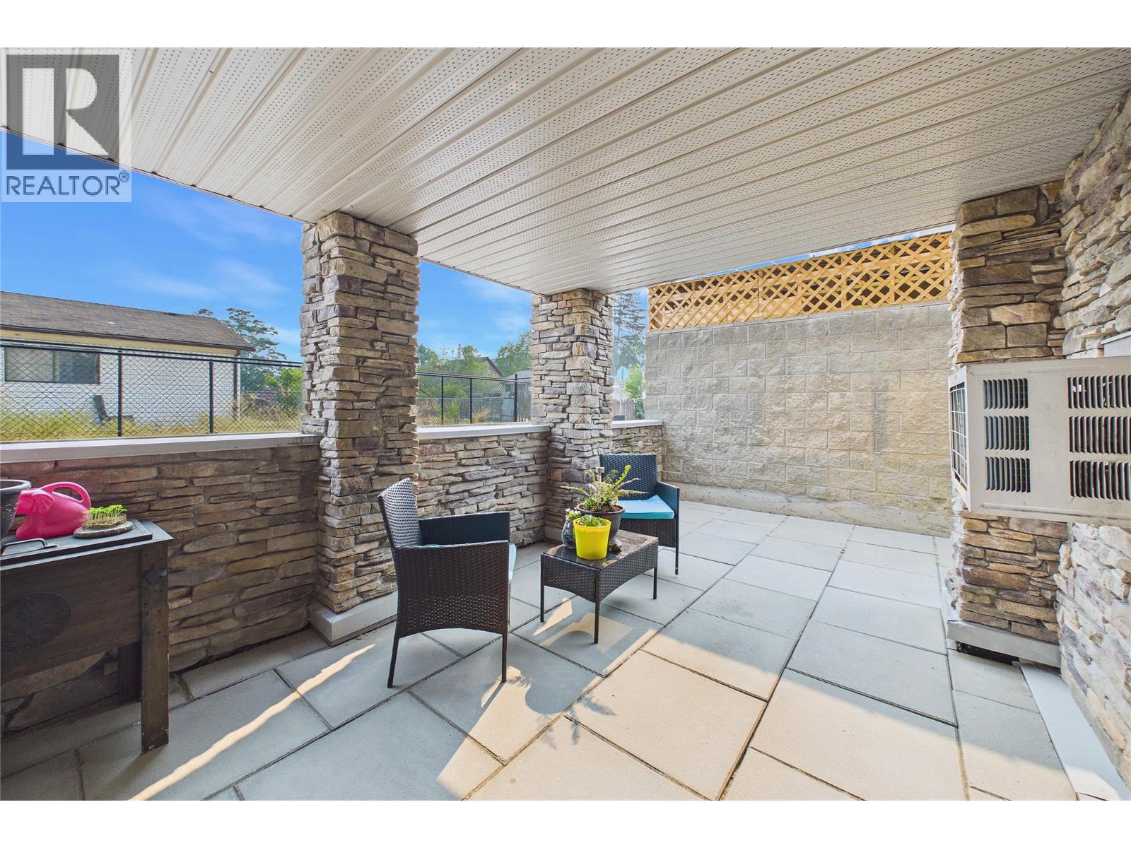 325 McIntosh Road Unit# 1103