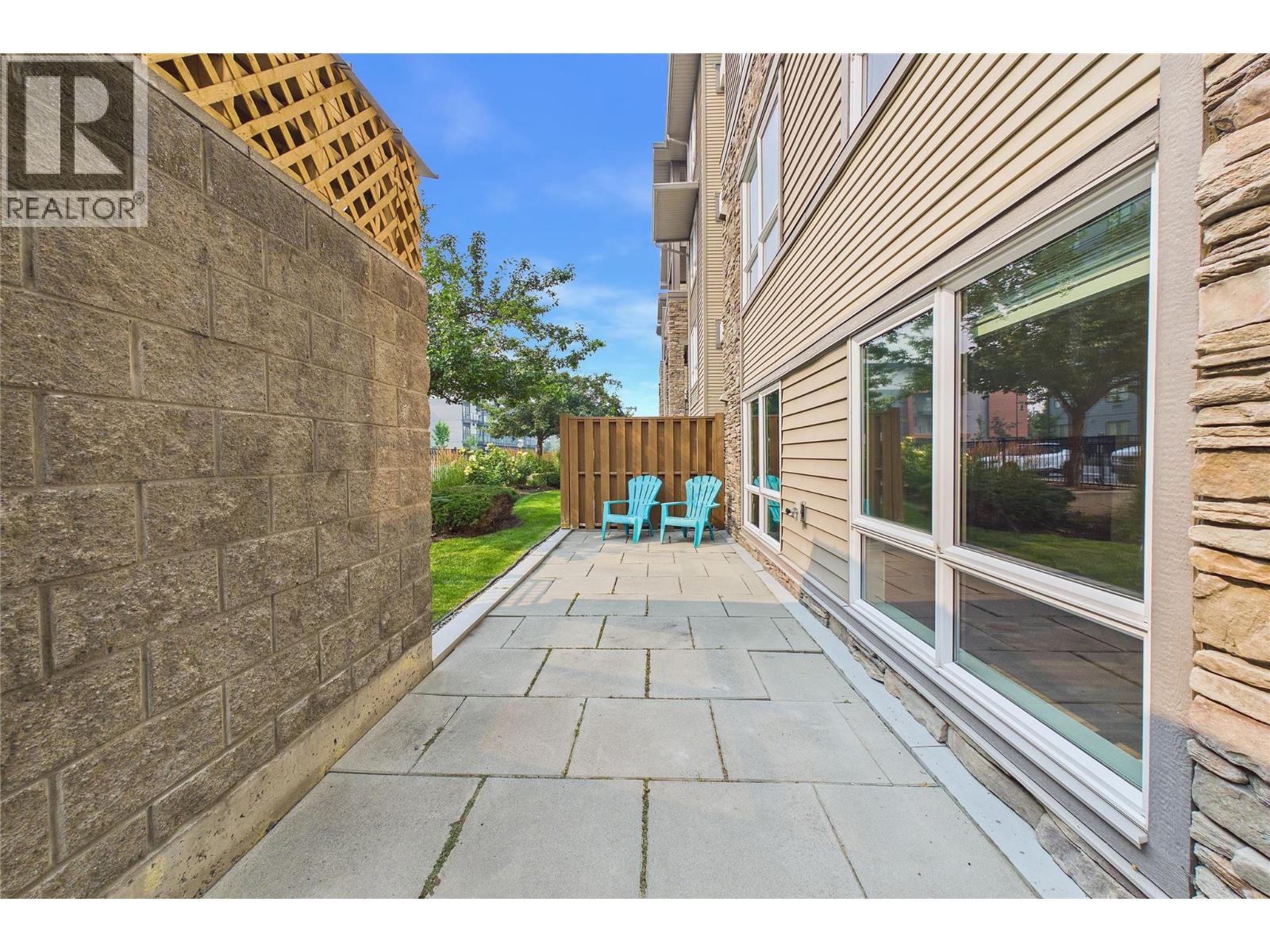 325 McIntosh Road Unit# 1103