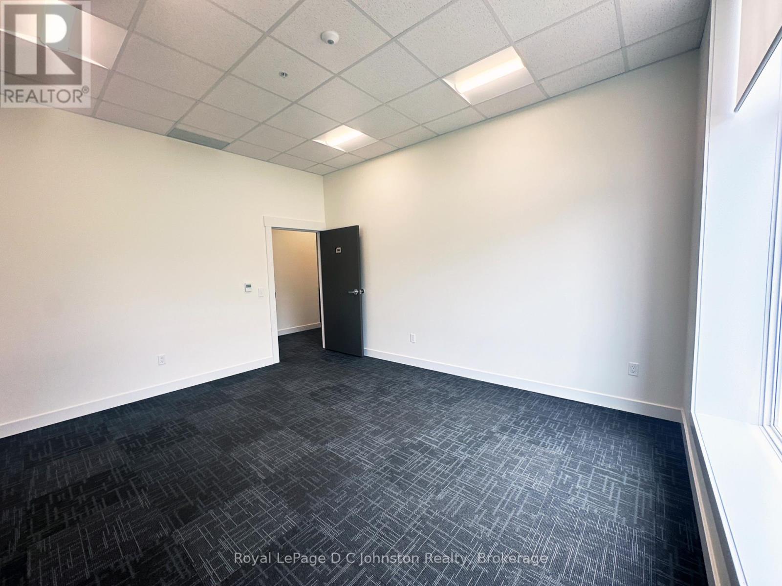 118 - 1020 GODERICH STREET