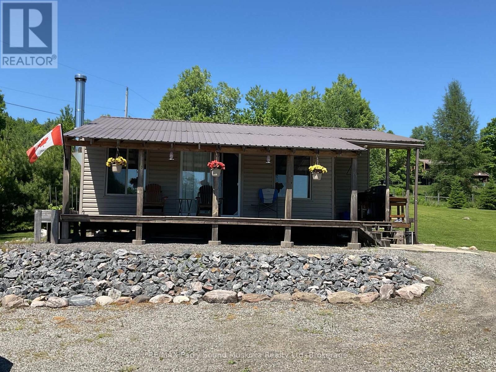 135 DANIEL DRIVE
