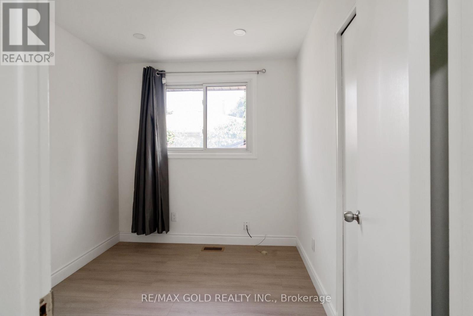 231 CEDARBRAE AVENUE