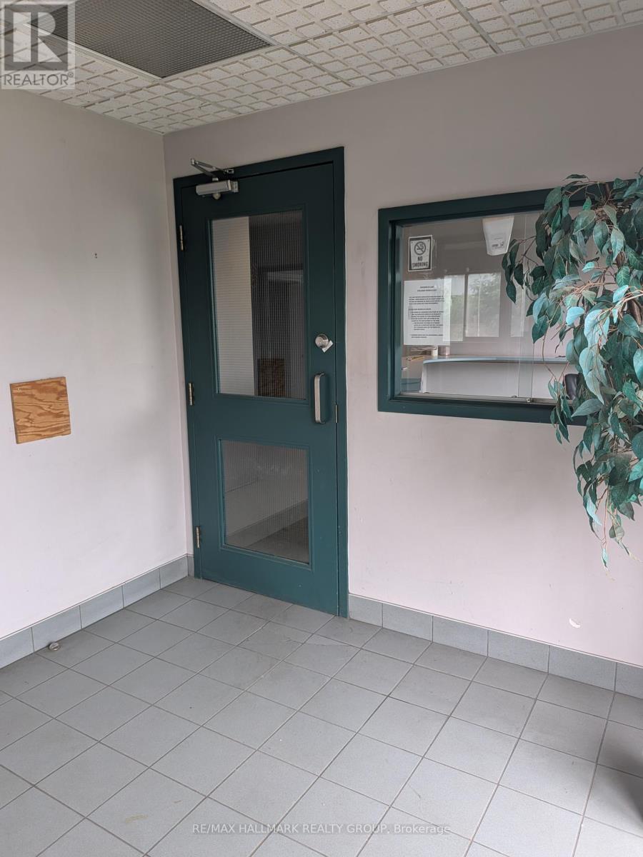 124 GRENVILLE WAY