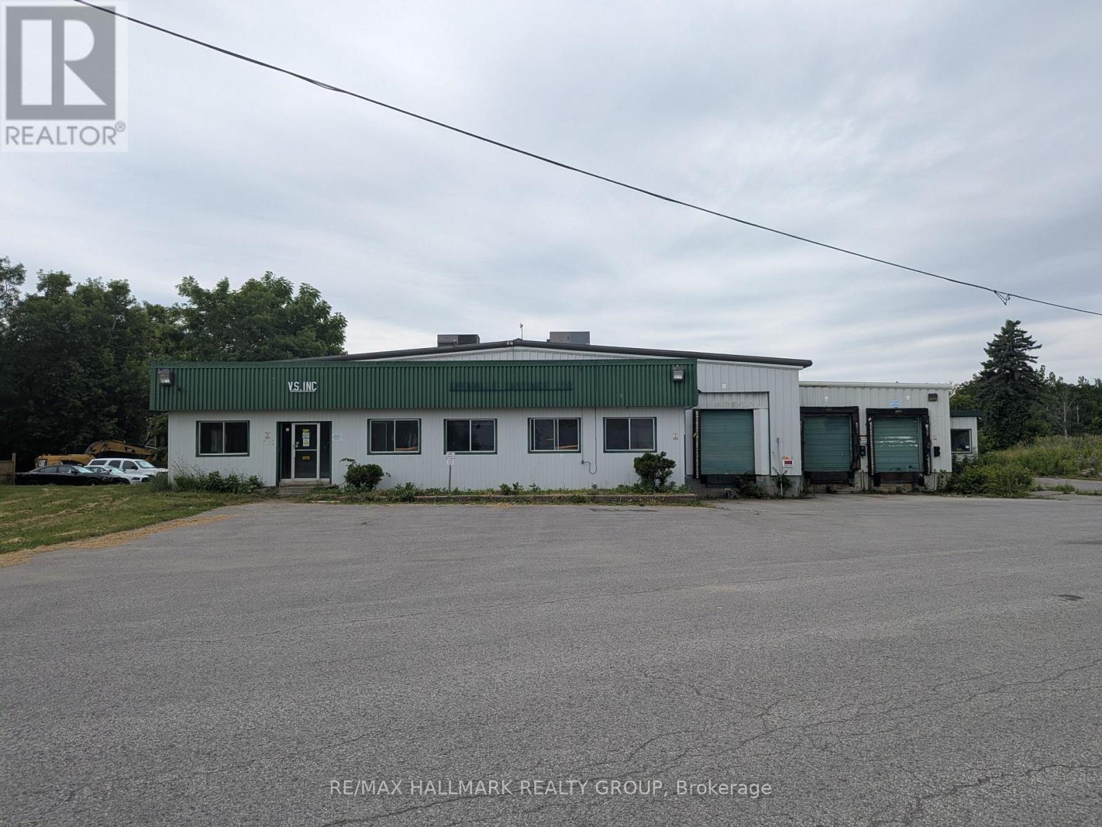 124 GRENVILLE WAY